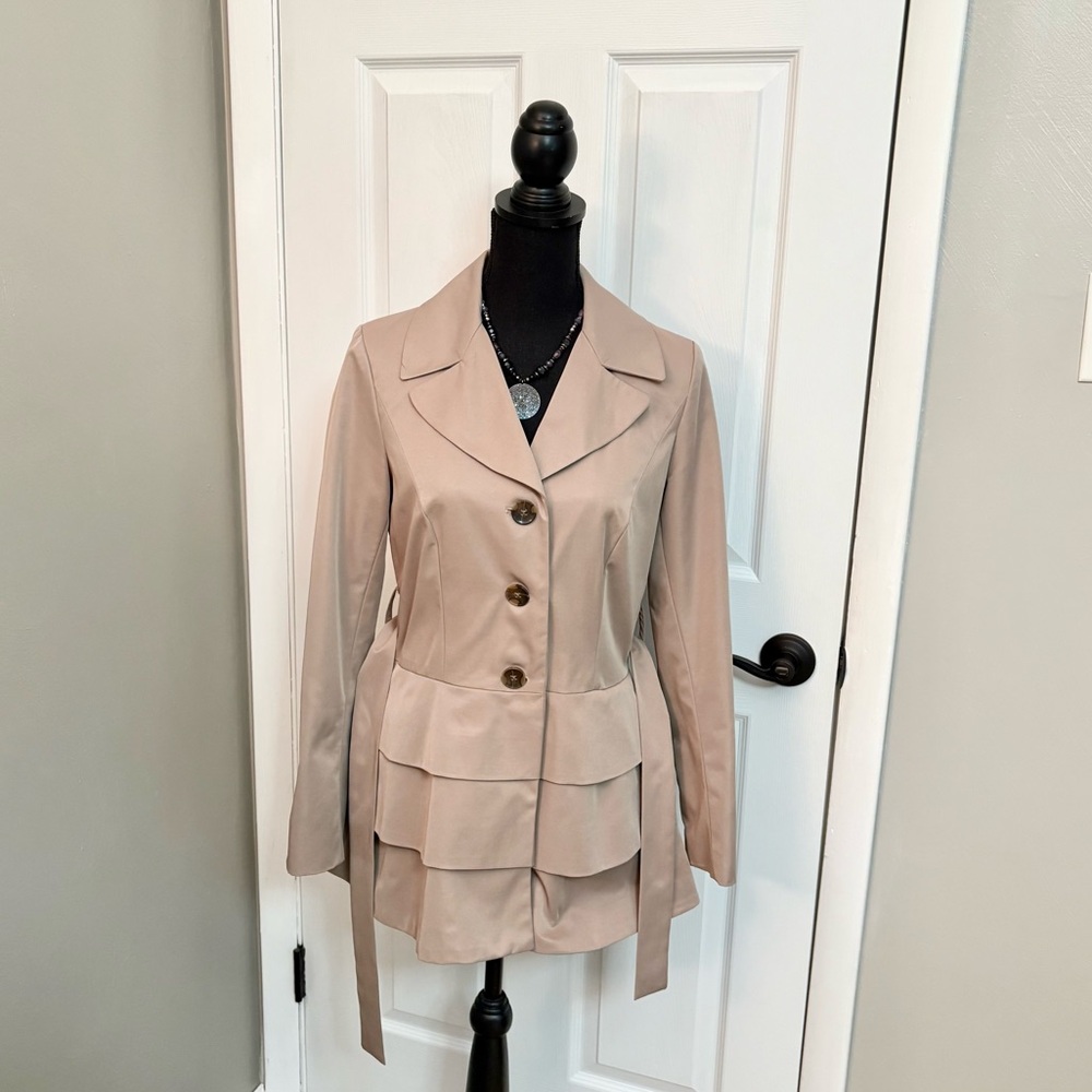 Chic Tan Ruffled Hem Jacket🤎 - Picture 6 of 8